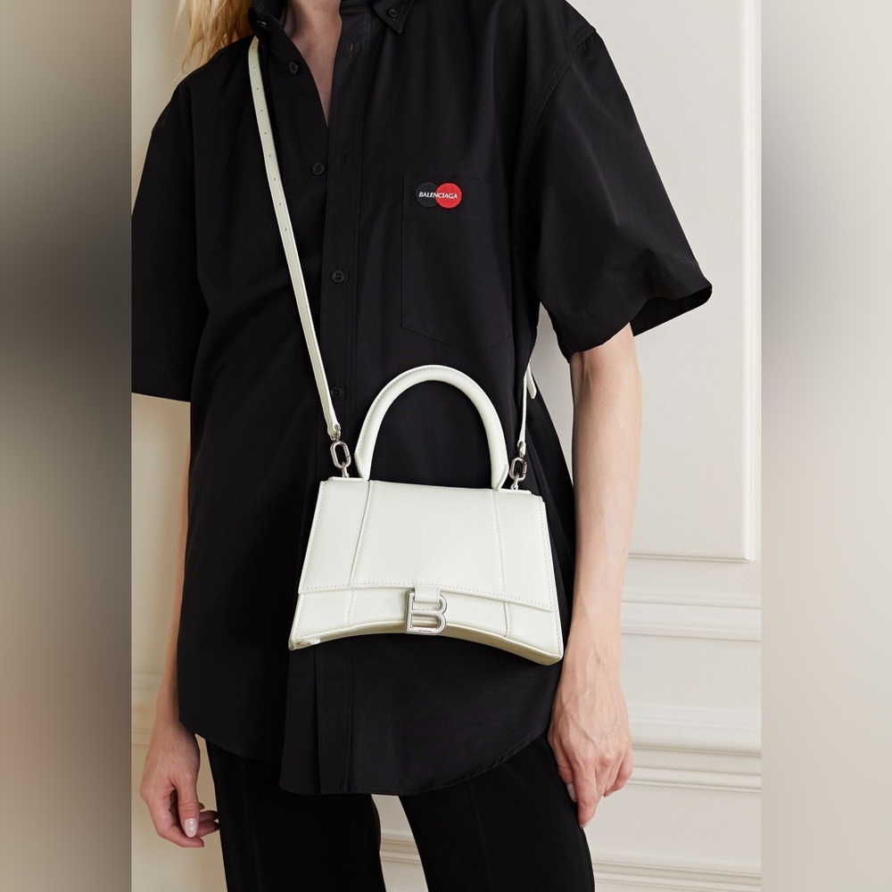 Balenciaga Hourglass SMALL. Willing to negotiate price. - Picture 9 of 9